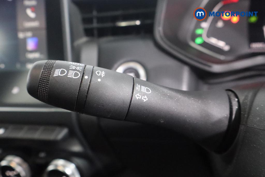 Renault Clio Evolution Manual Petrol Hatchback - Stock Number (1588405) - 11th supplementary image