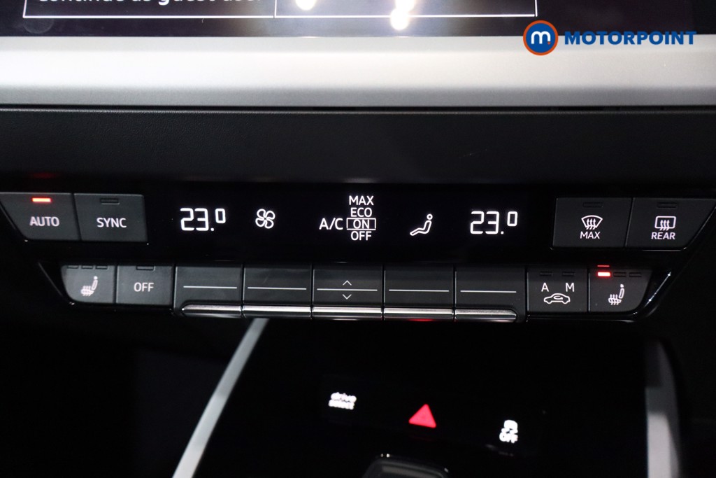Audi Q4 Sport Automatic Electric SUV - Stock Number (1588580) - 18th supplementary image
