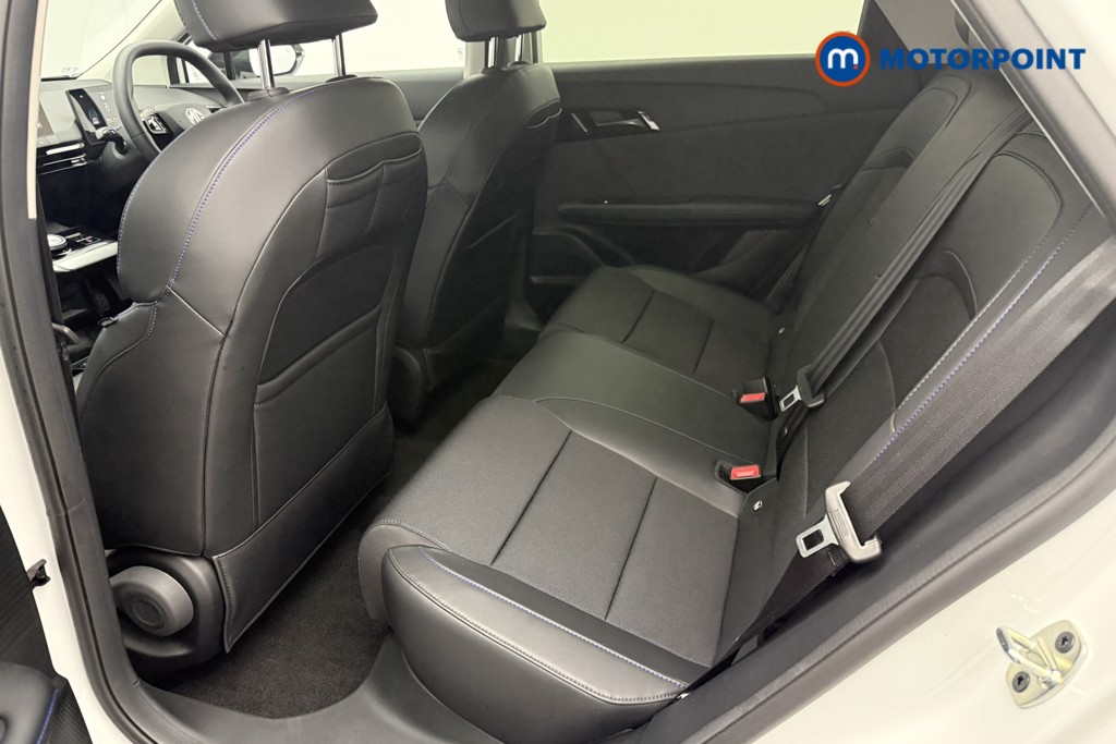 Mg Motor Uk MG4 Trophy Automatic Electric SUV - Stock Number (1588649) - 4th supplementary image