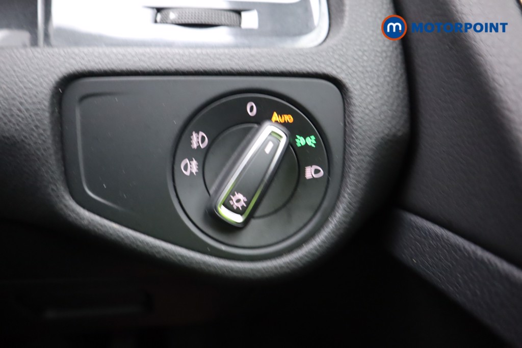 Volkswagen Golf Match Edition Manual Petrol Hatchback - Stock Number (1588754) - 8th supplementary image