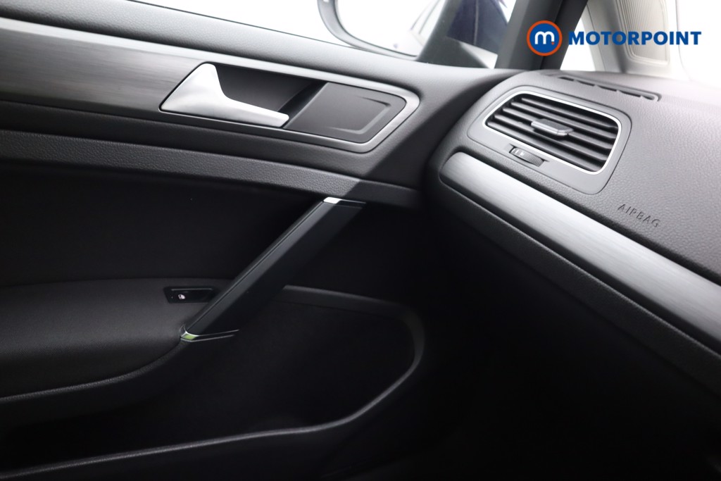 Volkswagen Golf Match Edition Manual Petrol Hatchback - Stock Number (1588754) - 11th supplementary image