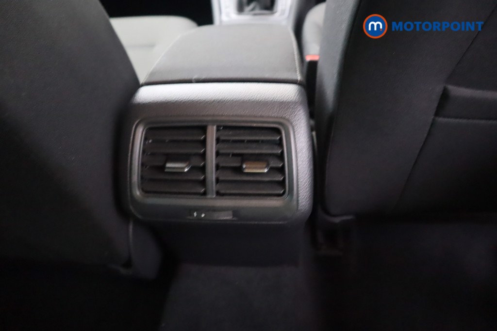 Volkswagen Golf Match Edition Manual Petrol Hatchback - Stock Number (1588754) - 17th supplementary image