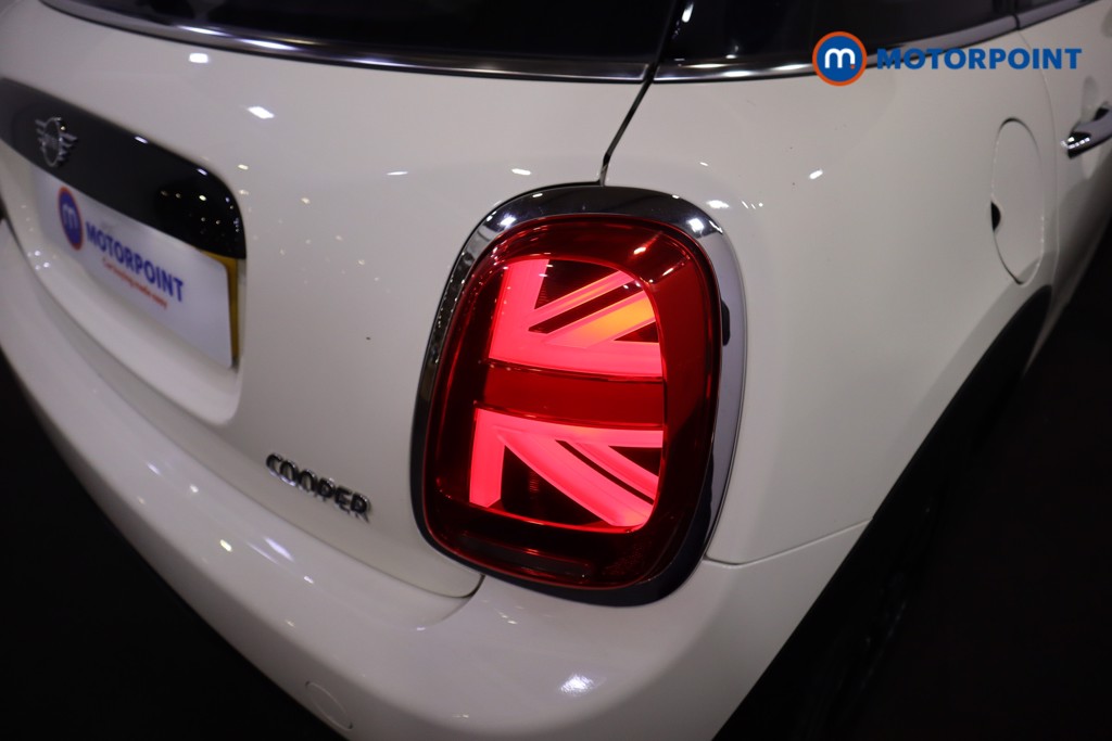 Mini Hatchback Cooper Classic Automatic Petrol Hatchback - Stock Number (1588806) - 27th supplementary image