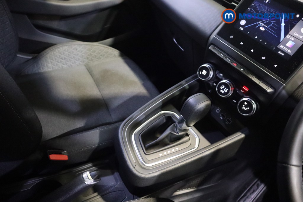 Renault Clio Iconic Edition Automatic Petrol-Electric Hybrid Hatchback - Stock Number (1588828) - 7th supplementary image