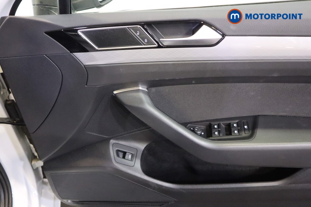 Volkswagen Passat Se Nav Automatic Petrol Estate - Stock Number (1588912) - 9th supplementary image