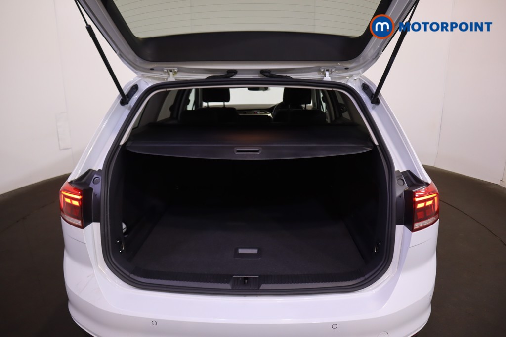 Volkswagen Passat Se Nav Automatic Petrol Estate - Stock Number (1588912) - 21st supplementary image