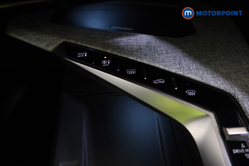 Peugeot 3008 GT Automatic Electric SUV - Stock Number (1588954) - 10th supplementary image