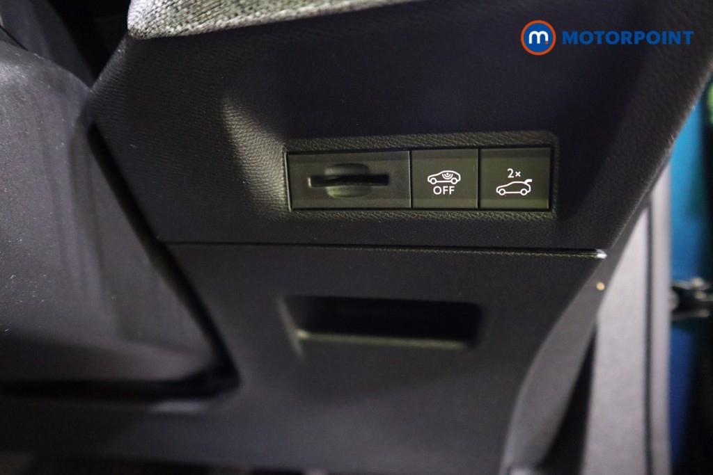 Peugeot 3008 GT Automatic Electric SUV - Stock Number (1588954) - 14th supplementary image