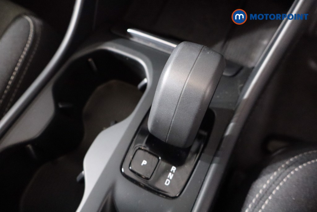 Volvo Xc40 Core Automatic Petrol SUV - Stock Number (1589088) - 14th supplementary image