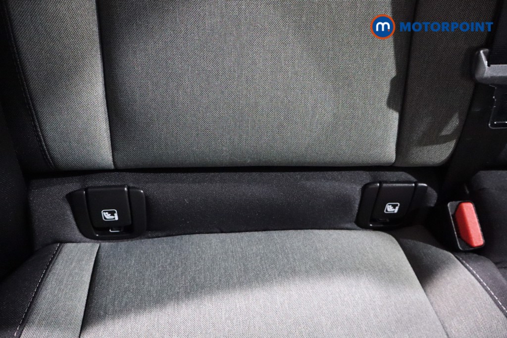 Volvo Xc40 Core Automatic Petrol SUV - Stock Number (1589088) - 25th supplementary image