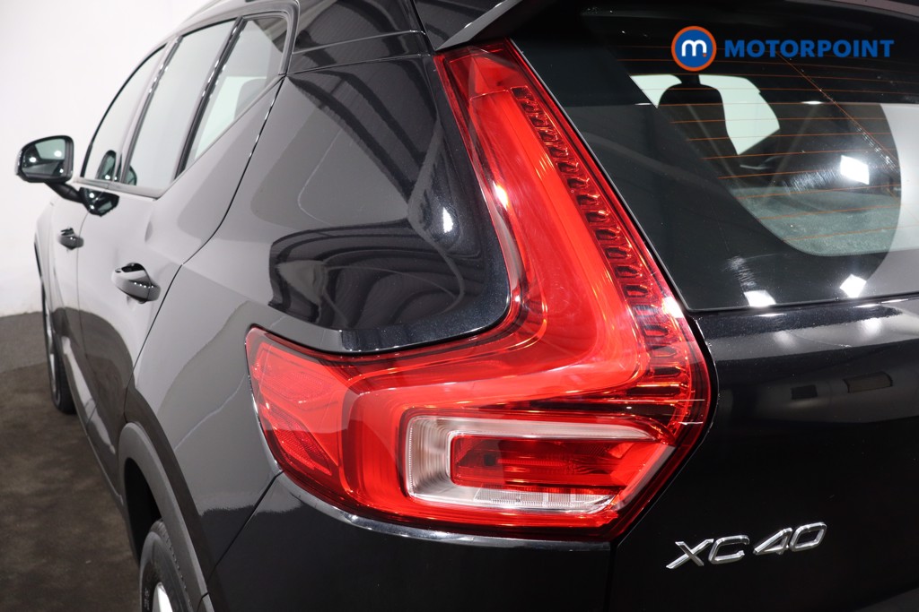 Volvo Xc40 Core Automatic Petrol SUV - Stock Number (1589088) - 33rd supplementary image