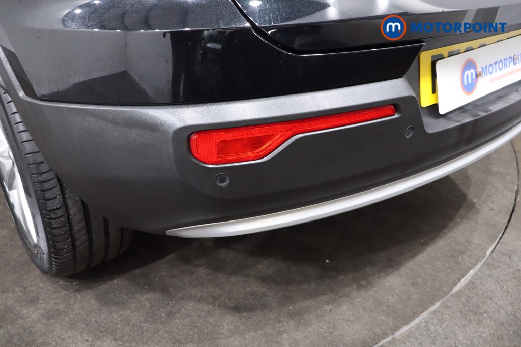 Volvo Xc40 Core Automatic Petrol SUV - Stock Number (1589088) - 34th supplementary image