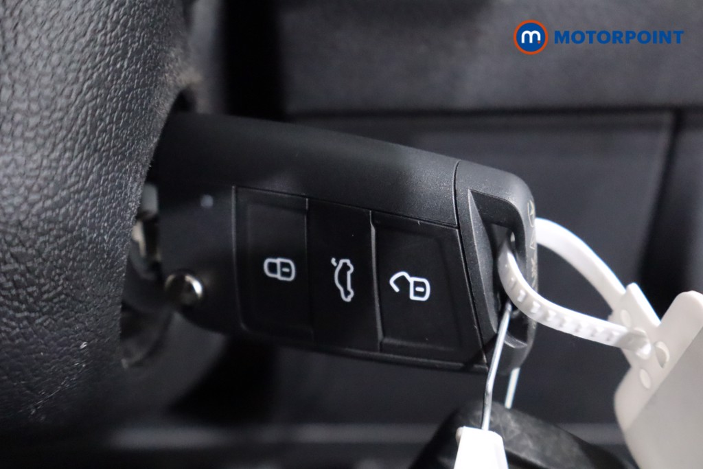 Volkswagen Polo Life Automatic Petrol Hatchback - Stock Number (1589129) - 13th supplementary image