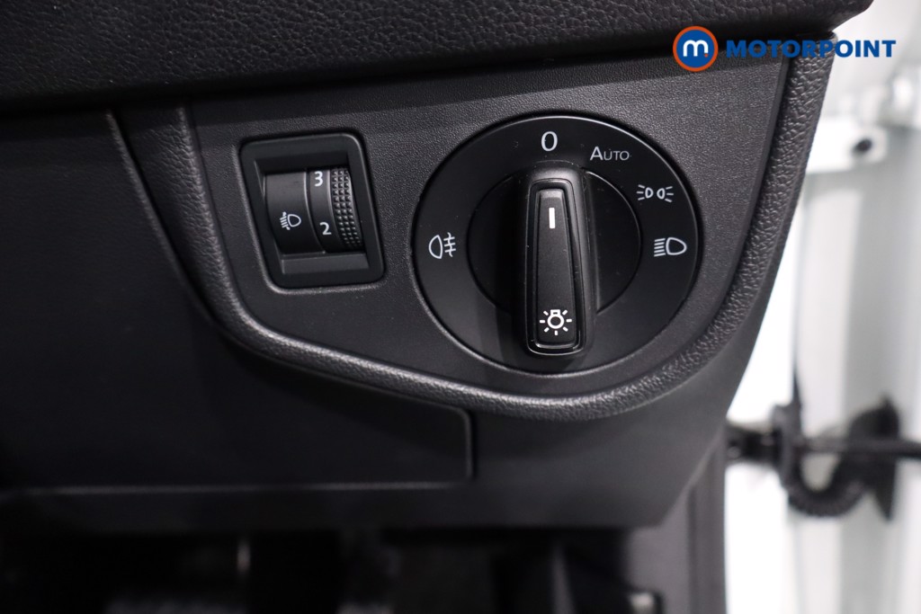 Volkswagen Polo Life Automatic Petrol Hatchback - Stock Number (1589129) - 20th supplementary image