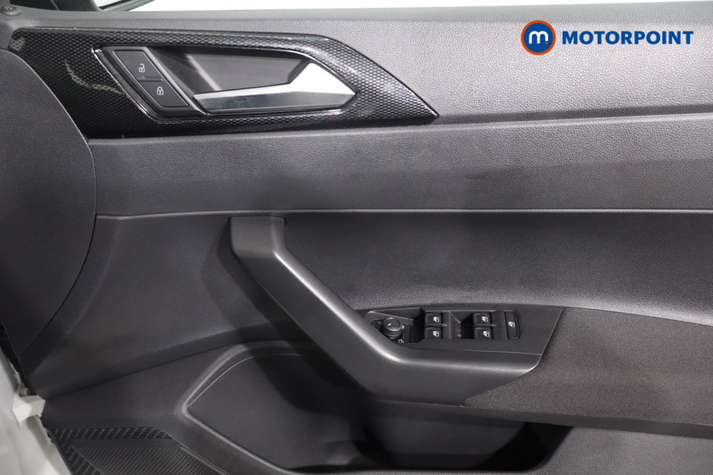 Volkswagen Polo Life Automatic Petrol Hatchback - Stock Number (1589129) - 21st supplementary image