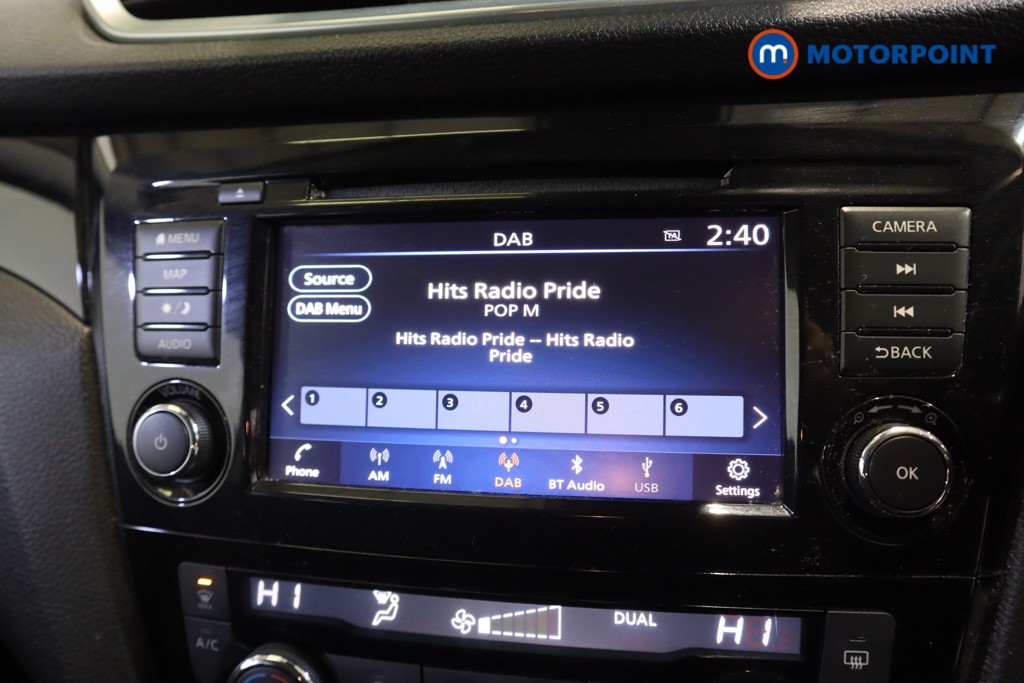 Nissan Qashqai Acenta Premium Manual Diesel SUV - Stock Number (1589131) - 2nd supplementary image