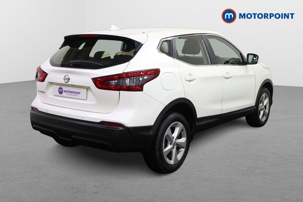 Nissan Qashqai Acenta Premium Manual Diesel SUV - Stock Number (1589131) - Drivers side rear corner
