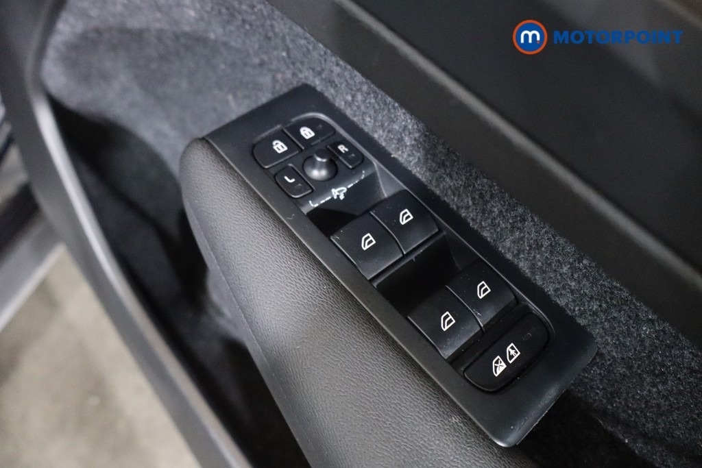 Volvo Xc40 Ultimate Automatic Petrol SUV - Stock Number (1589243) - 18th supplementary image