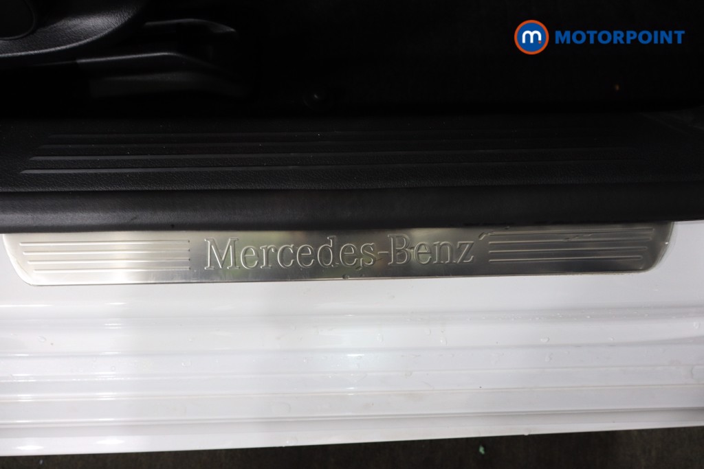 Mercedes-Benz A Class Amg Line Automatic Diesel Hatchback - Stock Number (1589289) - 20th supplementary image