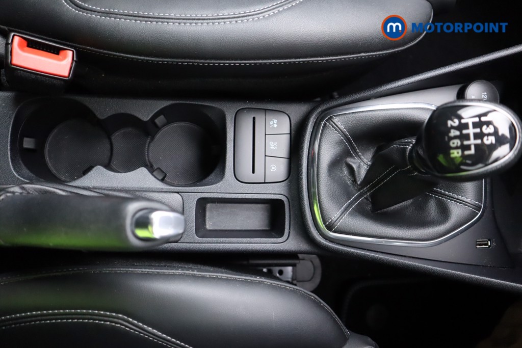 Ford Fiesta Titanium X Manual Petrol Hatchback - Stock Number (1589501) - 4th supplementary image