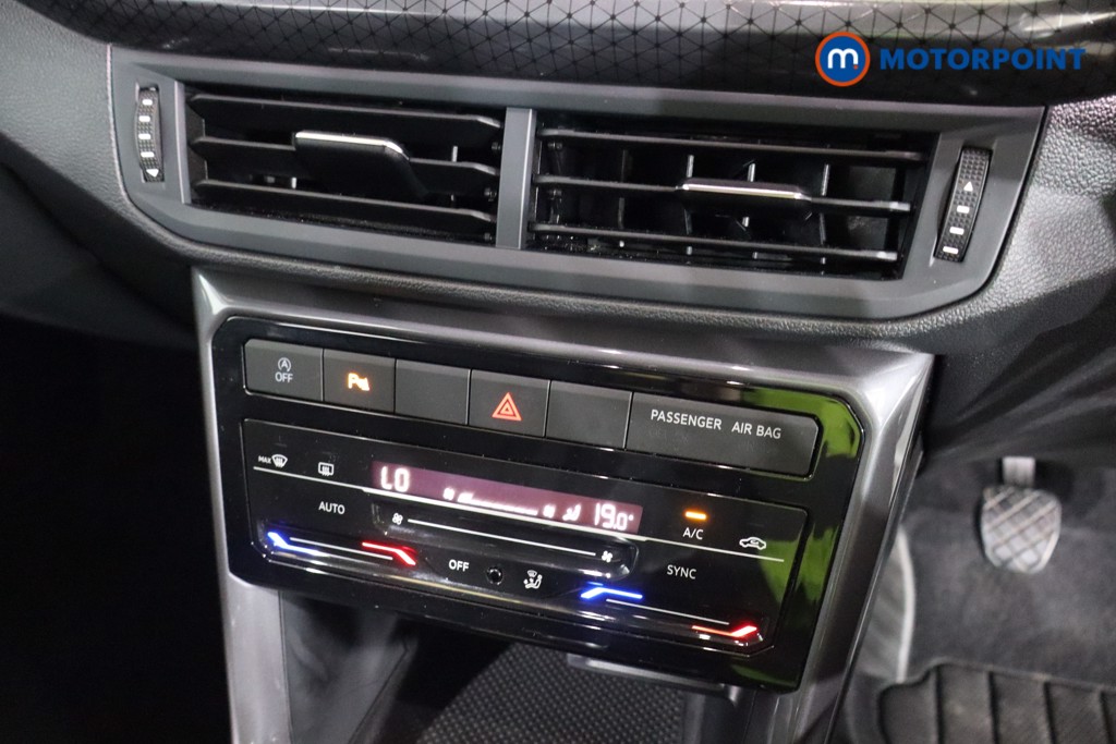 Volkswagen T-Cross SEL Manual Petrol SUV - Stock Number (1589660) - 11th supplementary image