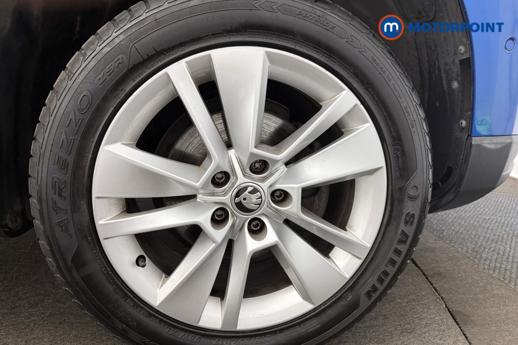 Skoda Karoq Se Technology Manual Petrol SUV - Stock Number (1564046) - 11th supplementary image