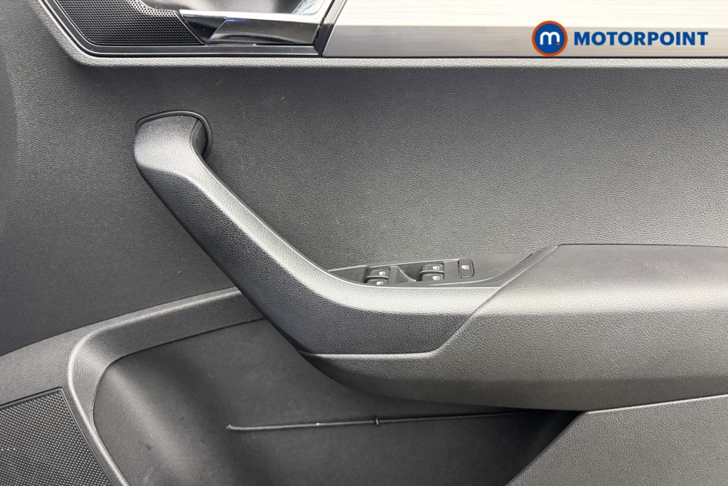 Skoda Karoq Se Technology Manual Petrol SUV - Stock Number (1564046) - 18th supplementary image