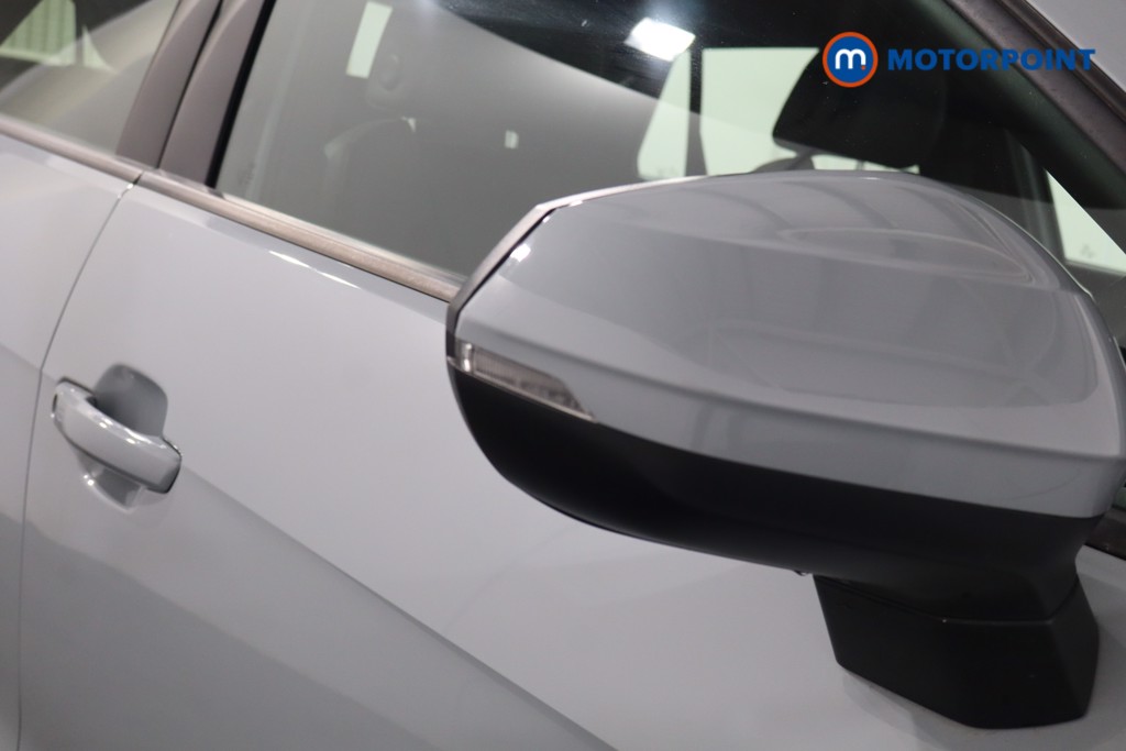 Audi Q2 S Line Manual Petrol SUV - Stock Number (1568077) - 32nd supplementary image