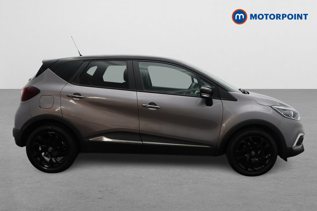 Renault Captur Iconic Manual Diesel SUV - Stock Number (1571968) - Drivers side