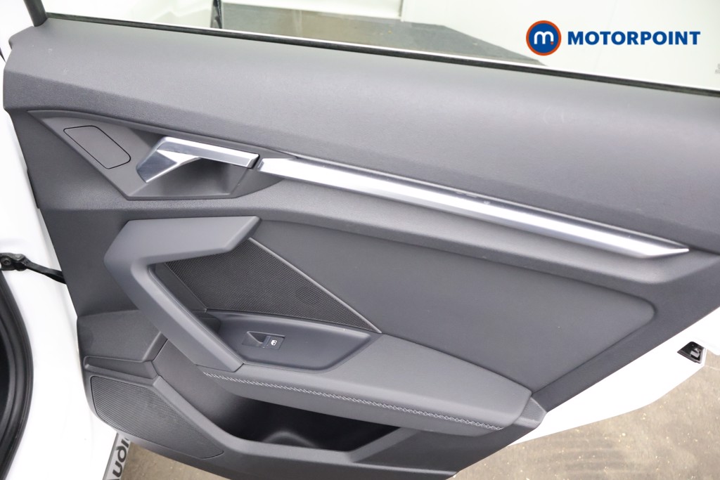 Audi A3 S Line Manual Petrol Saloon - Stock Number (1573602) - 20th supplementary image