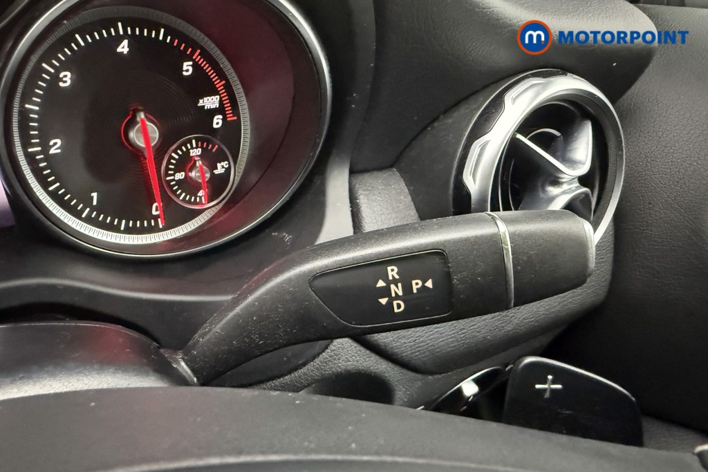 Mercedes-Benz GLA Sport Automatic Diesel SUV - Stock Number (1575163) - 7th supplementary image