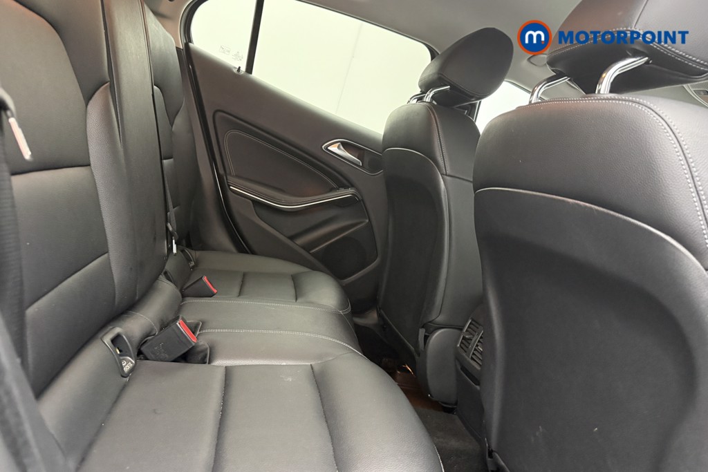 Mercedes-Benz GLA Sport Automatic Diesel SUV - Stock Number (1575163) - 9th supplementary image