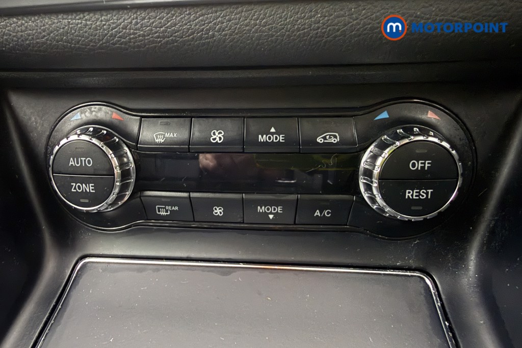 Mercedes-Benz GLA Sport Automatic Diesel SUV - Stock Number (1575163) - 16th supplementary image