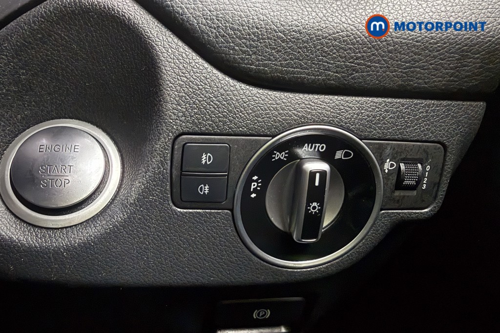 Mercedes-Benz GLA Sport Automatic Diesel SUV - Stock Number (1575163) - 17th supplementary image