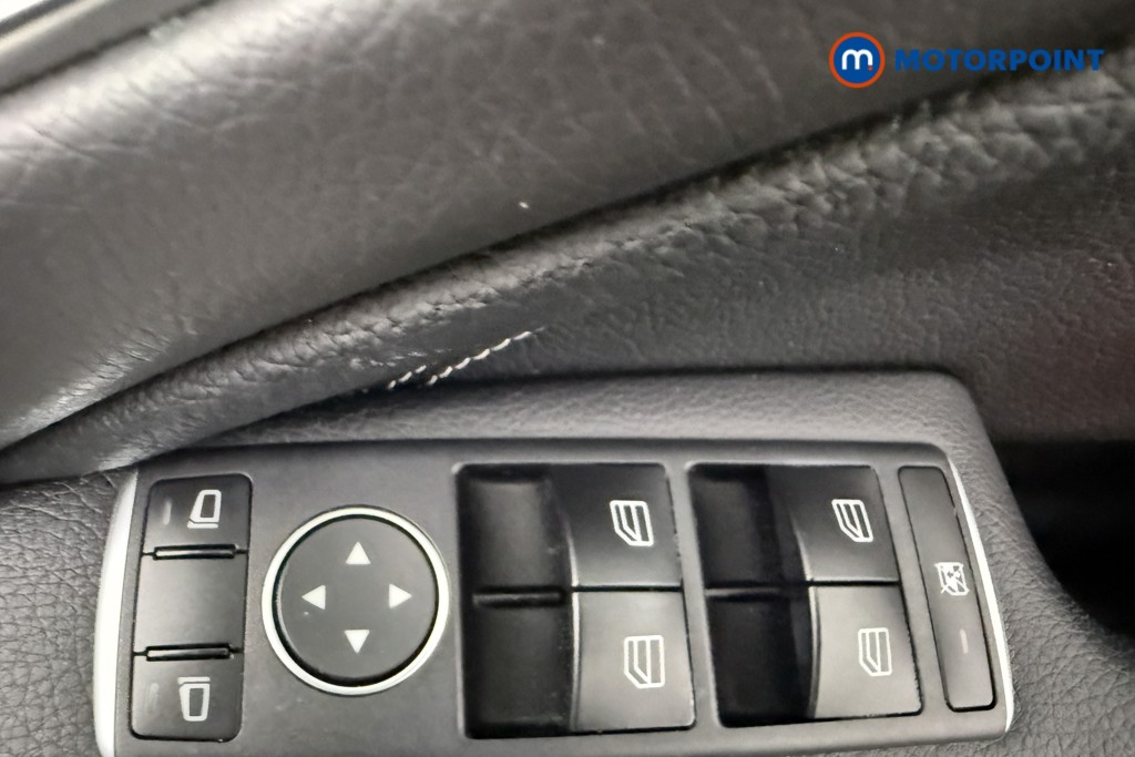 Mercedes-Benz GLA Sport Automatic Diesel SUV - Stock Number (1575163) - 19th supplementary image