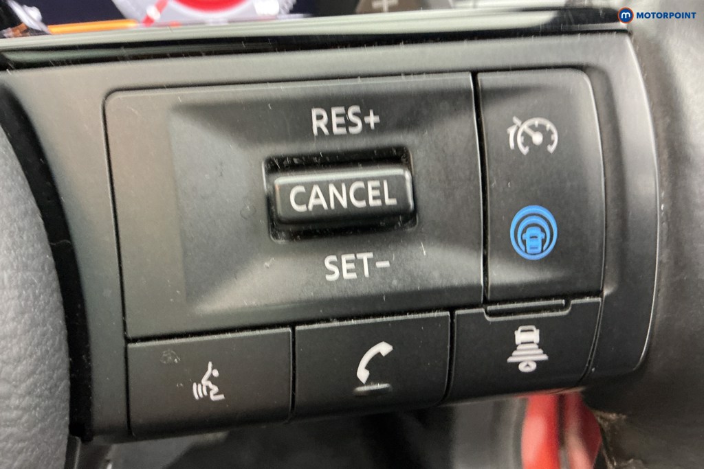 Nissan Qashqai Tekna Automatic Petrol SUV - Stock Number (1576482) - 21st supplementary image