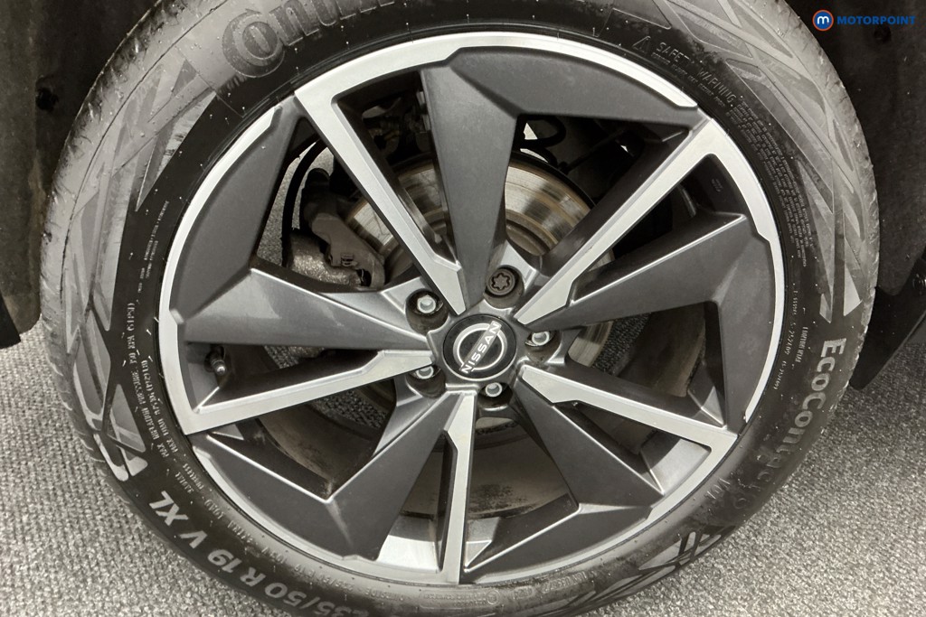 Nissan Qashqai Tekna Automatic Petrol SUV - Stock Number (1576482) - 33rd supplementary image