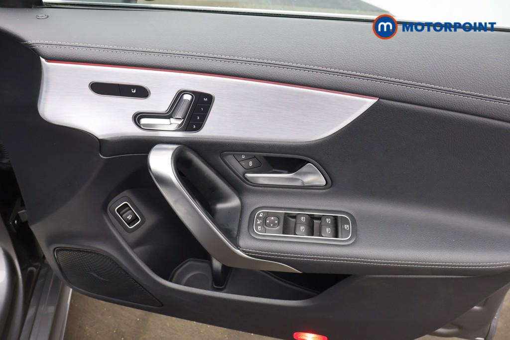 Mercedes-Benz CLA Amg Line Automatic Petrol Estate - Stock Number (1577263) - 12th supplementary image