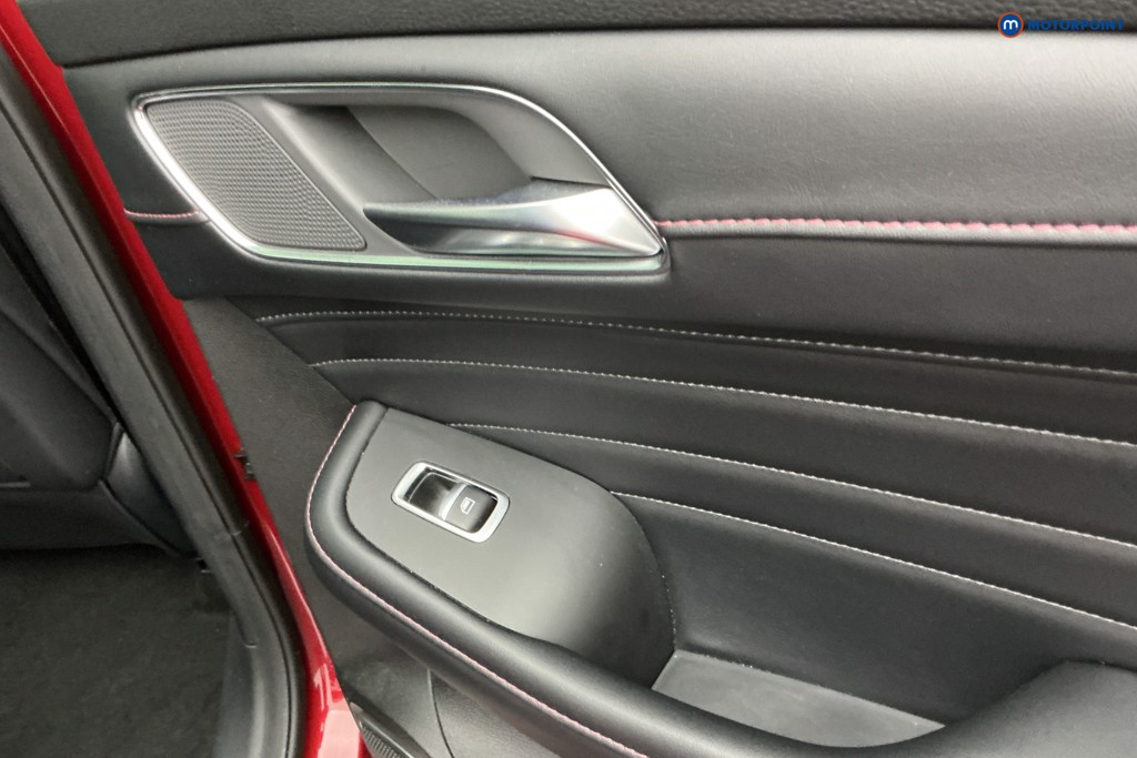 Mg Motor Uk HS Exclusive Automatic Petrol SUV - Stock Number (1577674) - 21st supplementary image