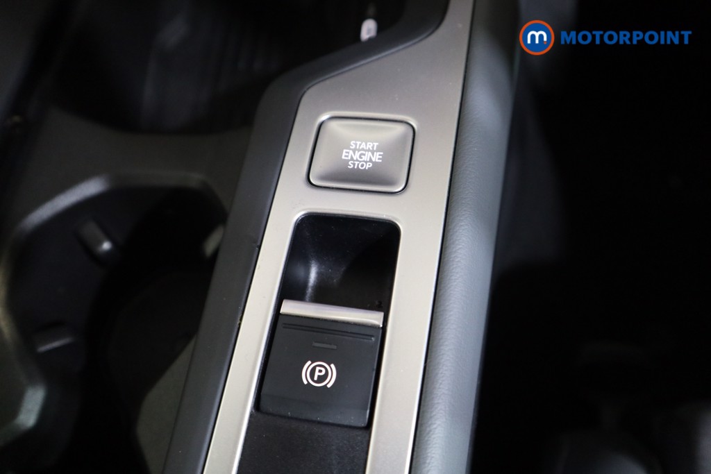 Volkswagen Passat Life Automatic Petrol Plug-In Hybrid Estate - Stock Number (1578102) - 7th supplementary image