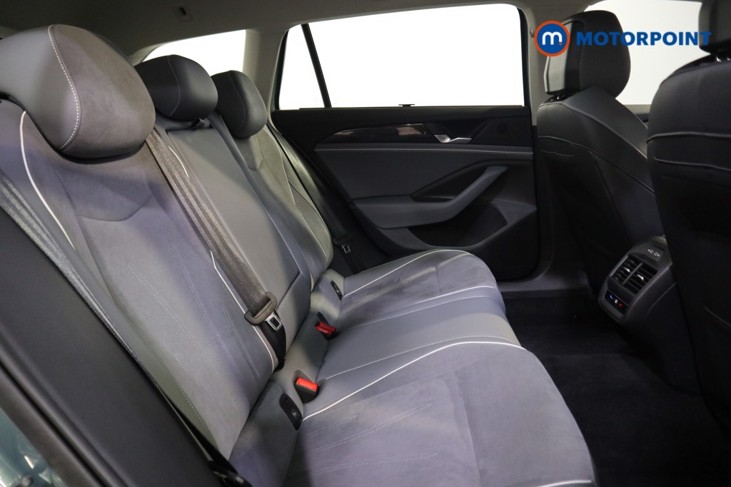Volkswagen Passat Life Automatic Petrol Plug-In Hybrid Estate - Stock Number (1578102) - 15th supplementary image