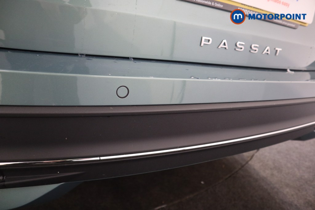 Volkswagen Passat Life Automatic Petrol Plug-In Hybrid Estate - Stock Number (1578102) - 25th supplementary image