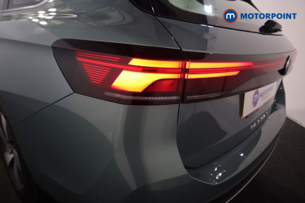 Volkswagen Passat Life Automatic Petrol Plug-In Hybrid Estate - Stock Number (1578102) - 27th supplementary image