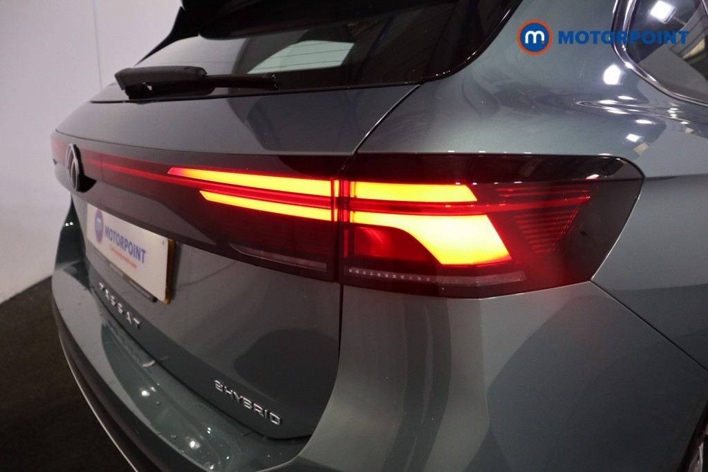 Volkswagen Passat Life Automatic Petrol Plug-In Hybrid Estate - Stock Number (1578102) - 28th supplementary image