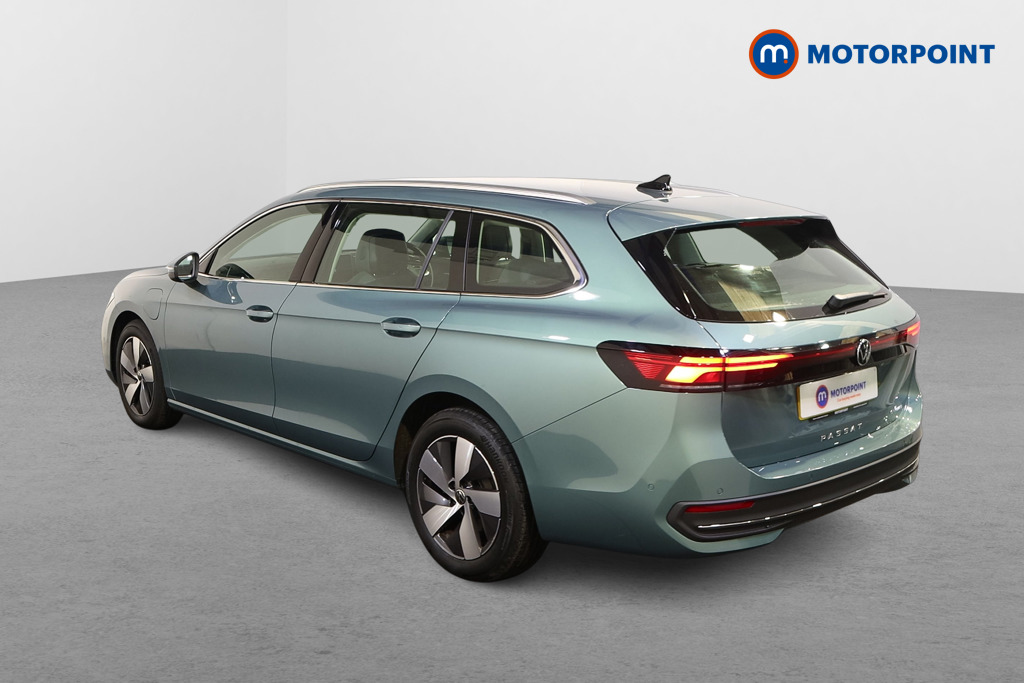 Volkswagen Passat Life Automatic Petrol Plug-In Hybrid Estate - Stock Number (1578102) - Passenger side rear corner