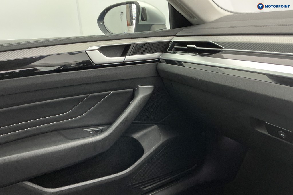 Volkswagen Arteon Elegance Automatic Diesel Hatchback - Stock Number (1578679) - 17th supplementary image