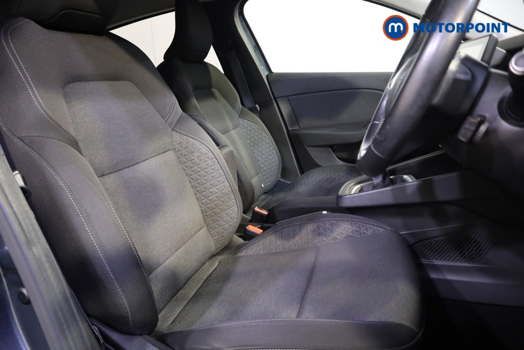 Renault Clio Iconic Manual Petrol Hatchback - Stock Number (1578869) - 13th supplementary image