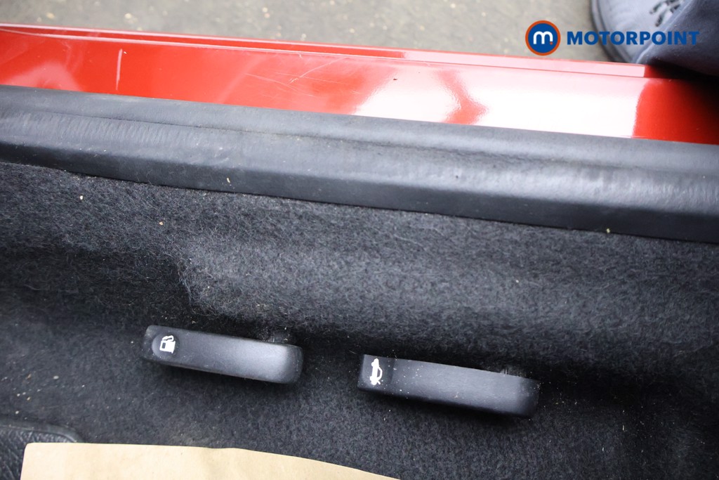 Dacia Sandero Essential Manual Petrol Hatchback - Stock Number (1579259) - 10th supplementary image