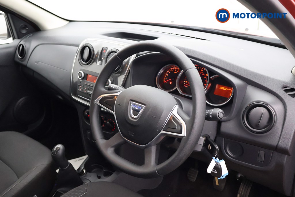 Dacia Sandero Essential Manual Petrol Hatchback - Stock Number (1579259) - 12th supplementary image