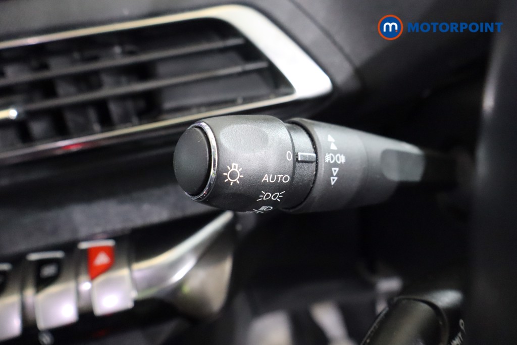Peugeot 3008 Allure Manual Diesel SUV - Stock Number (1579721) - 14th supplementary image